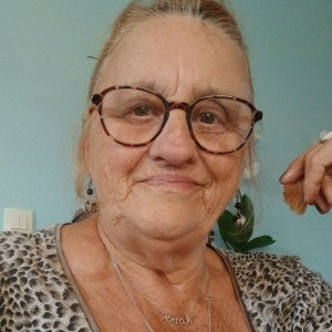 Nadine W.