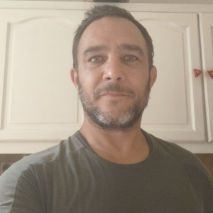 Anthony R. (AR Tous Services)