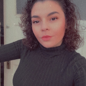 Dounia M.