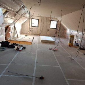 Guy V. (GV33.RENOVATION)