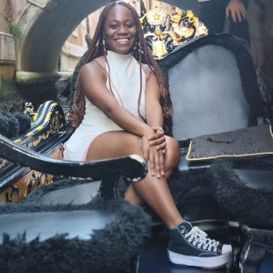 Nana K. (MILECLAT SERVICE)