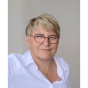 Muriel G.