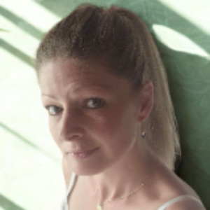Amélie T. (Amélie Assis'T)