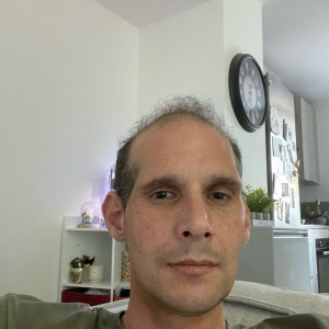 Axel A. (AA SERVICES)