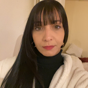 Dounia D.