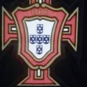 Luis D.