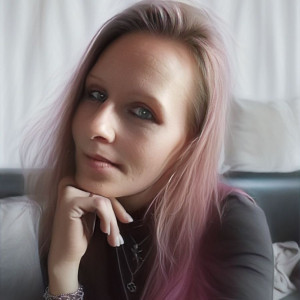 Amanda W. (Amanda multi services)