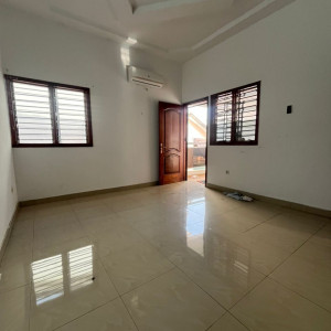 Ettien E. (EKJ NETTOYAGE)