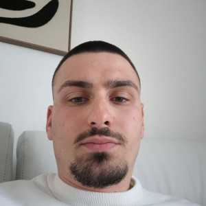 Matheo V.