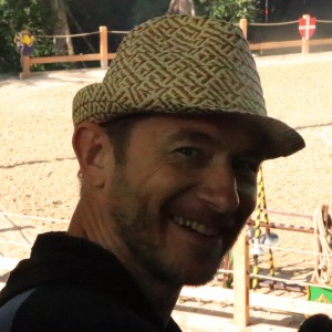 Yann V.