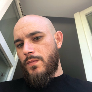 Arnaud A.