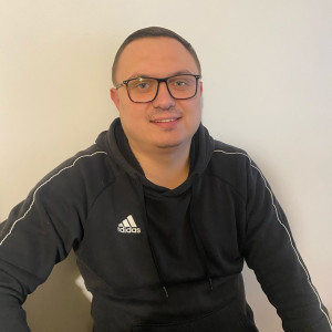 Denis C. (0749952817)