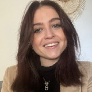 Léa R. (LR NETWORK CONSULTING)