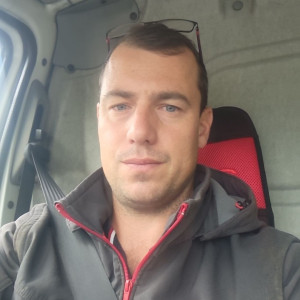 Damien M. (DM Sépulture et Multi-Servi...