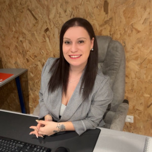 Salomé M. (Entre Nos Mains)