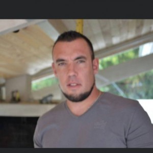 Ludovic N. (Entretien parc et jardin)