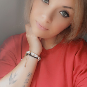 Elodie N.
