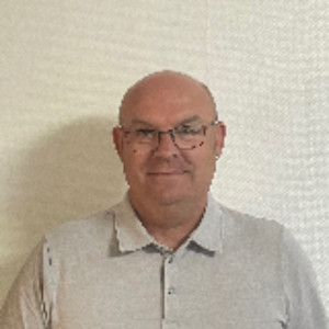 Freddy F. (Main d'or Services)