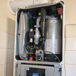 Confort C. (CONFORT CONSTANT ENERGIE)