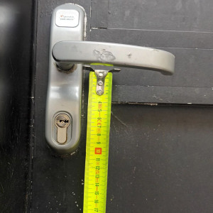 Lahcen A. (Yametal serrurier)