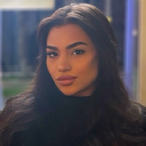 Fedoua F. (White touch)