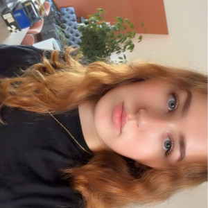 Chloé V.