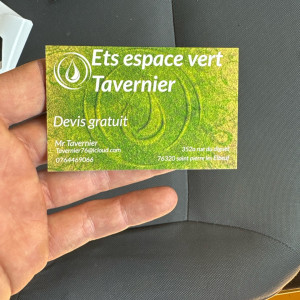 Valentin T. (E. TS,, espace vert, Tave...