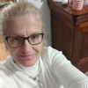 Anne F.