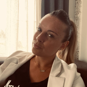 Maud B. (Aime Clean)