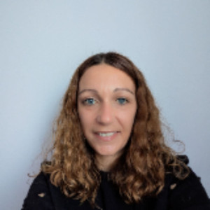 Lucie T. (Lucie à votre service)