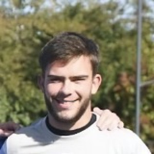 Logan C. (LC COM)