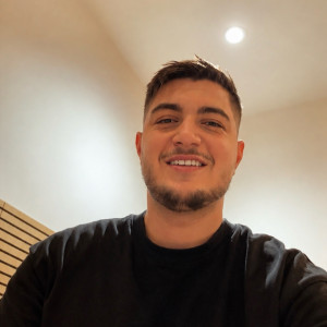 Célim B.