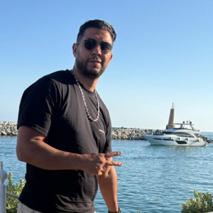 Az-Eddine M.