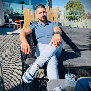 Abdul N. (ARTA CARRELAGE)