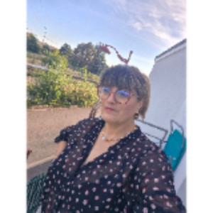 Nicole L. (Leneveu Nicole)