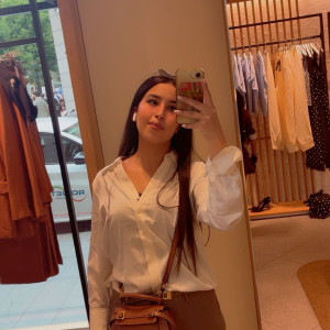 Amina K.