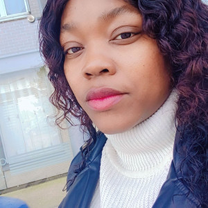 Lucienne Bossede Valentine V.