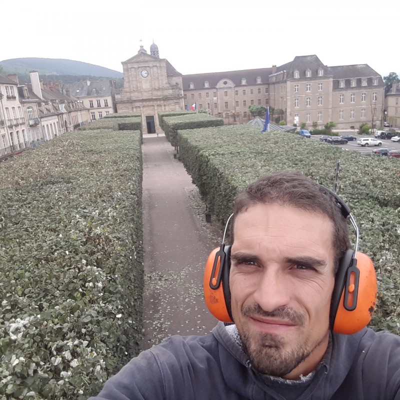 Stephane Dufour - Paysagiste , Chaudronnier à Pisy (89420) - AlloVoisins