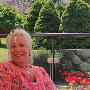 Martine L.