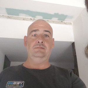 Jordan F. (Les spécialistes dû débarra...
