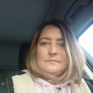 Anne R.