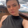 avatar Julie B.<