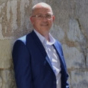 Fabrice J.