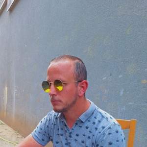 Julian M. (Julian Multiservices Nettoy...