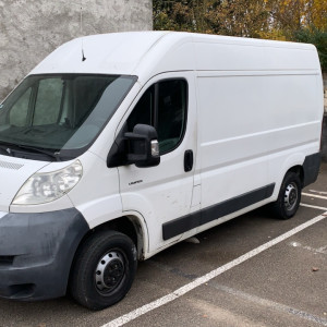 Lucas D. (LB services)