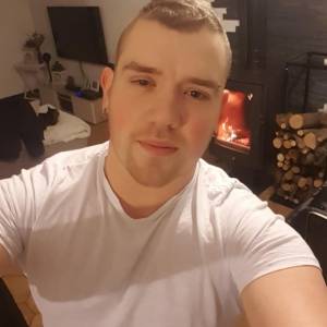 Damien B.