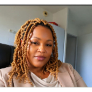 Dorena L. (LA DIVINITÉ -AIDE À LA PERS...