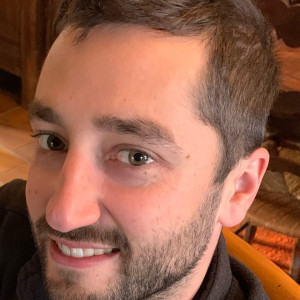 Alex L.