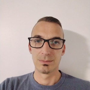 Nicolas H.