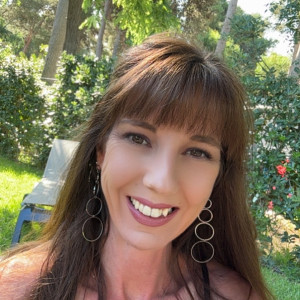 Julie R. (Perissel Julie)